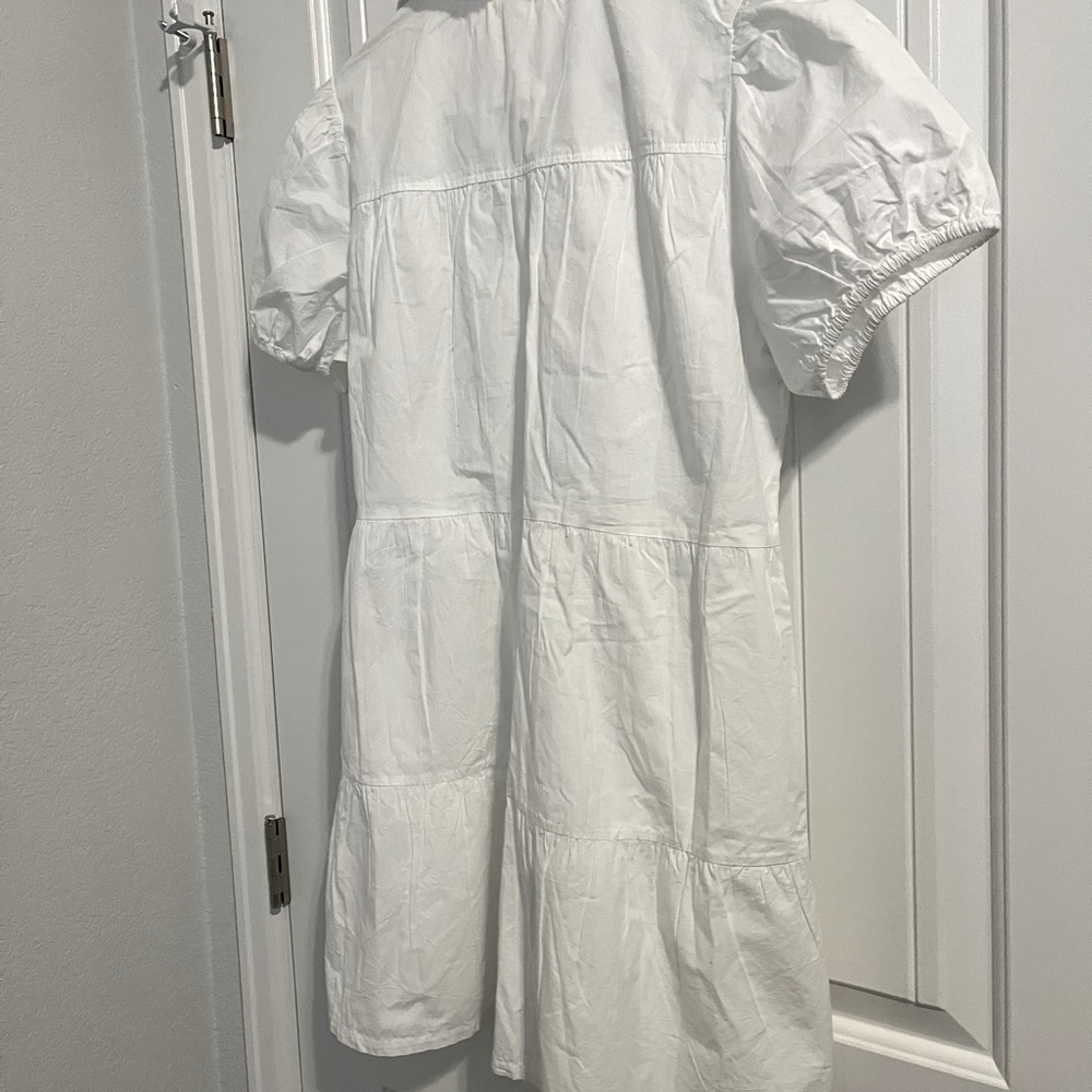 Poplin White tiered dress. NWT.